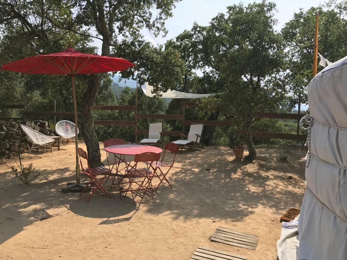 Au Soleil Mongol Acomodação com café da manhã Sorède Exterior foto