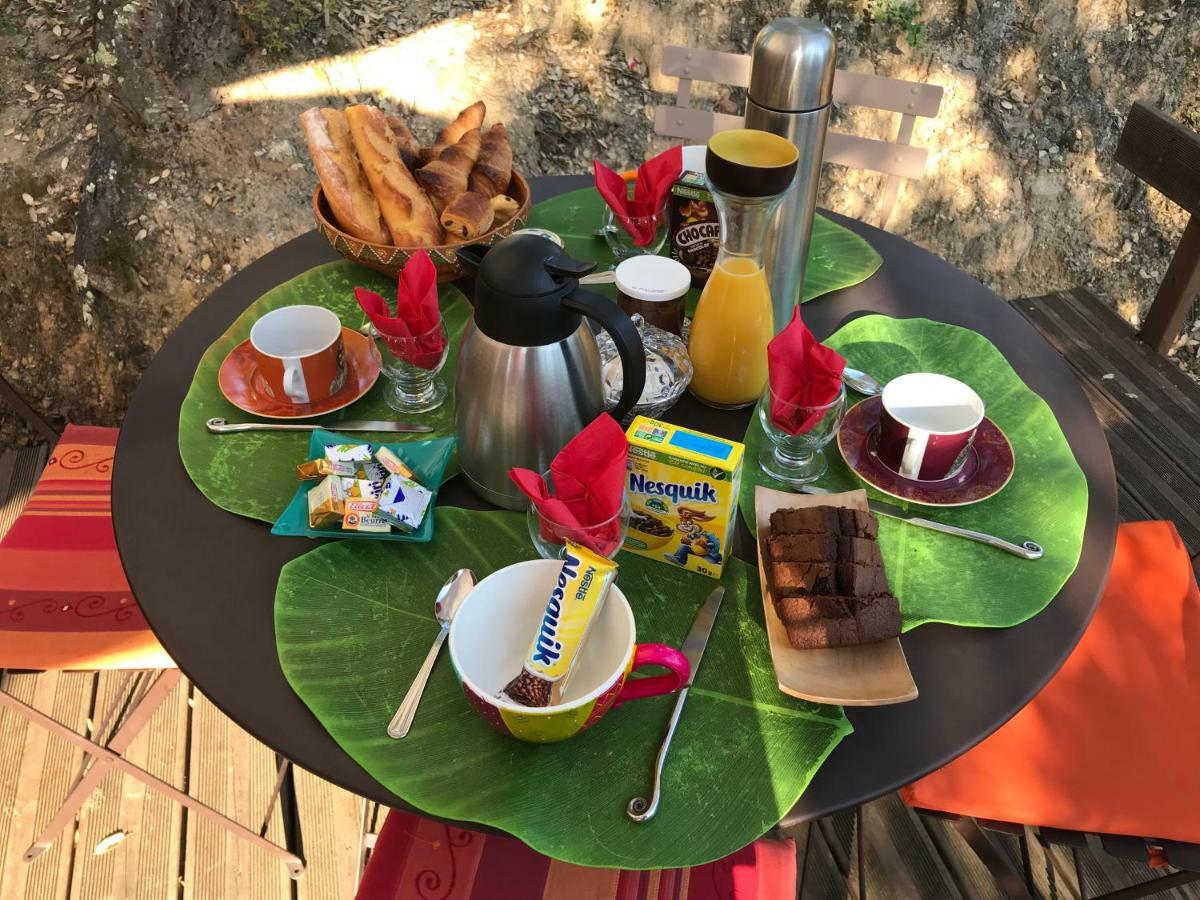 Au Soleil Mongol Acomodação com café da manhã Sorède Exterior foto